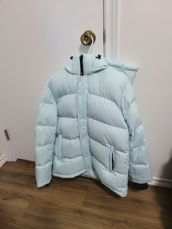 Aritzia Jackets & Blazers - TNA SUPER PUFF CLIMATTE FABRIC WOMENS MEDIUM POWDER BLUE 800 FILL